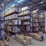 Sistemas de sprinkler em racks de armazenamento